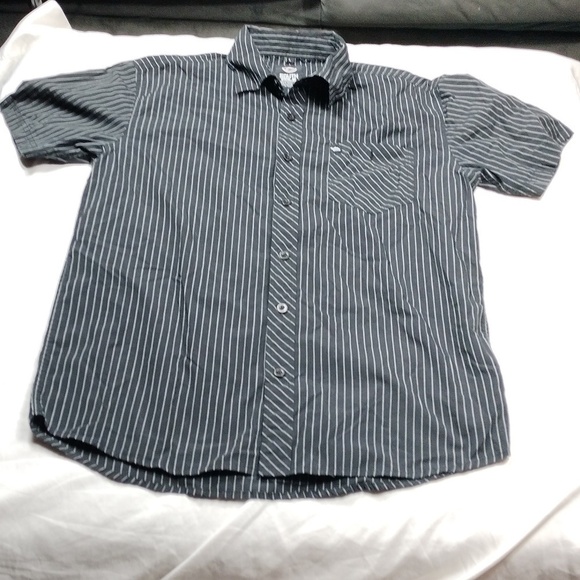 South Pole mens short sleeved button down shirt size large - Picture 1 of 8